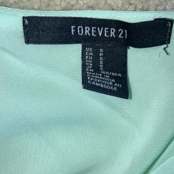 High/Low Sleeveless dress from Forever 21 - Picture 7 of 8